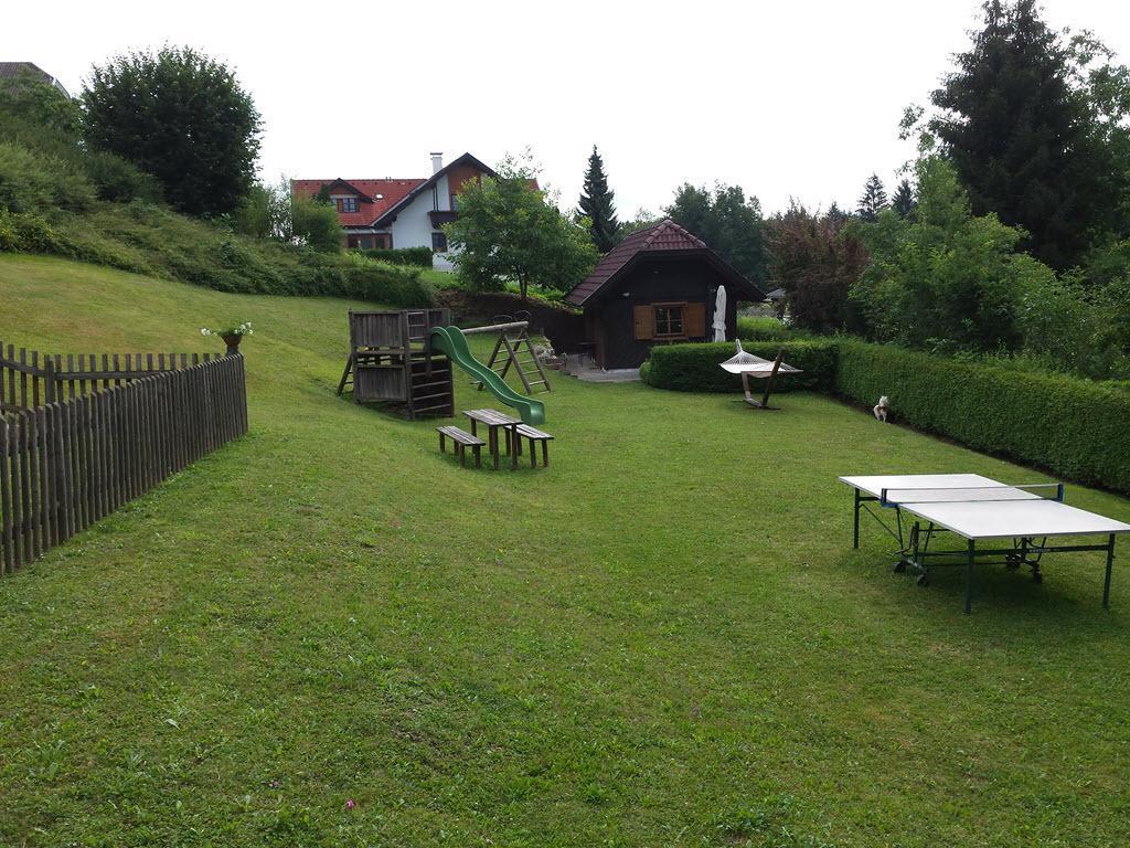Haus Daniela Apartment Дроболах ам Фаакерзее Стая снимка